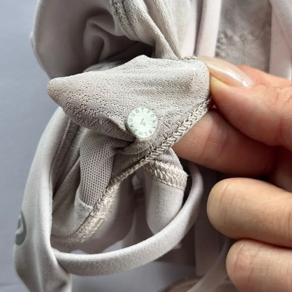 Lululemon Free to Be Serene Bra High Neck Sz 4